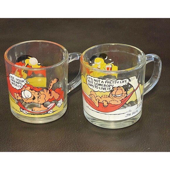 Garfield Coffee Cups Jim Davis 1978 Set of 2 McDonalds Glass Vintage - Picture 1 of 11